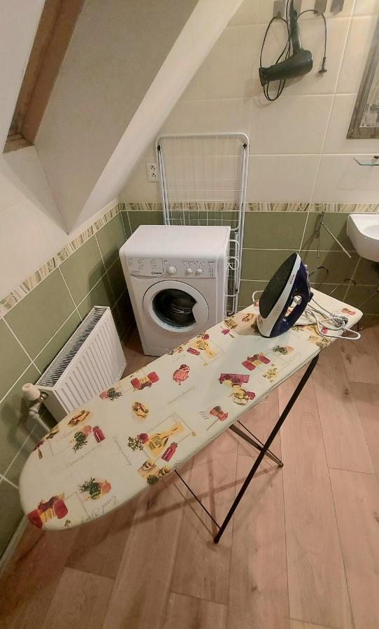 Apartman Tajov Pre 5-6 Osob, Privatne Parkovanie A Terasa Luaran gambar